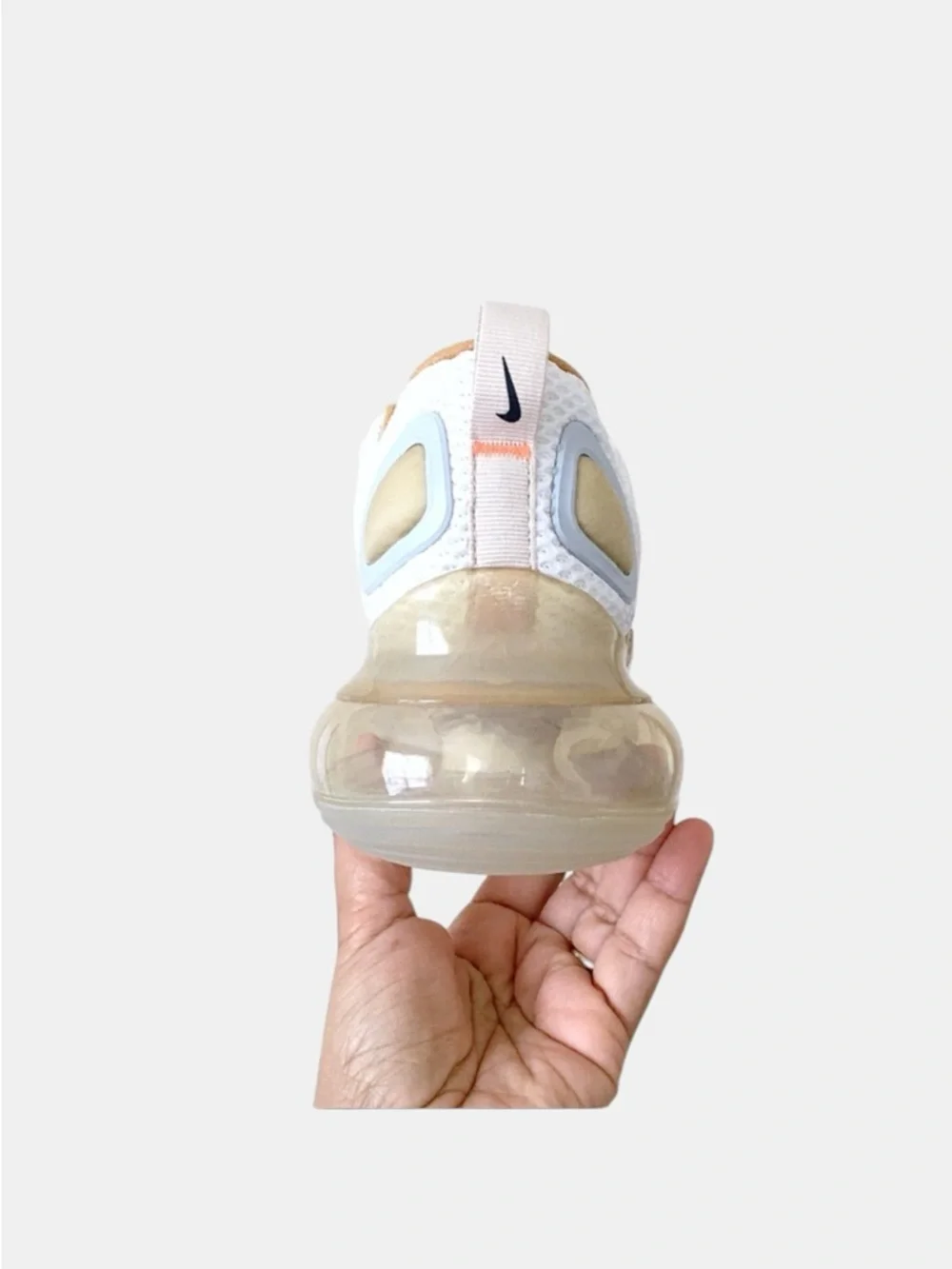 Nike Air Max 720 Pale Vanilla Size 7 Men / 8.5 Women